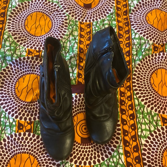 B/2 Leather Ankle Boot - Picture 6 of 6